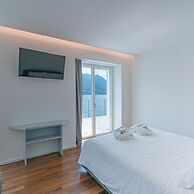 Villa White by Myvillacollection