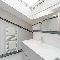 Villa White by Myvillacollection