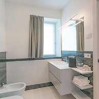 Villa White by Myvillacollection