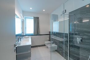 Villa White by Myvillacollection