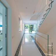 Villa White by Myvillacollection