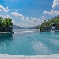 Villa White by Myvillacollection