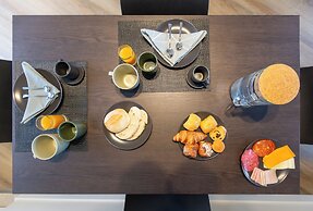 Aspasios Bonjardim Apartments