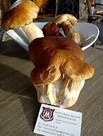 Hôtel Restaurant Le Montlo 48