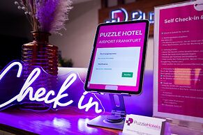 Puzzle Hotels