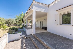 3937 Villa Irene by Barbarhouse