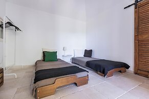 3937 Villa Irene by Barbarhouse