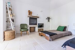 3937 Villa Irene by Barbarhouse