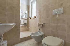 3937 Villa Irene by Barbarhouse