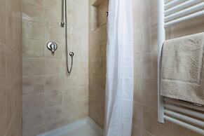 3937 Villa Irene by Barbarhouse