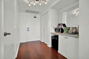 Amazing SEA VIEW Studio