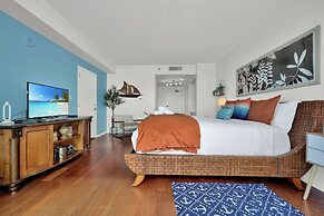 Amazing SEA VIEW Studio