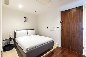 Chic Studio With Skyline Views