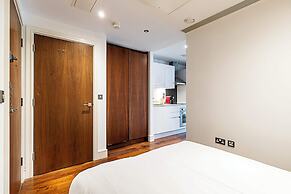 Chic Studio With Skyline Views