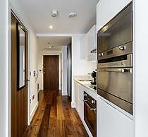 Chic Studio With Skyline Views