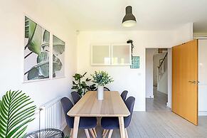 Semi-detached House With Modern Bespoke Interior