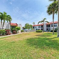 Runaway Tropical Waves-pet Friendly