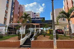 360 Park Studios by Ozped