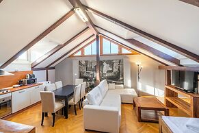 Janáčkovo nábřeží - Riverside Residence