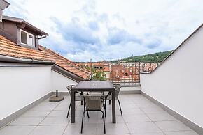 Janáčkovo nábřeží - Riverside Residence