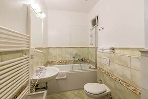 Janáčkovo nábřeží - Riverside Residence