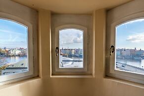 Janáčkovo nábřeží - Riverside Residence