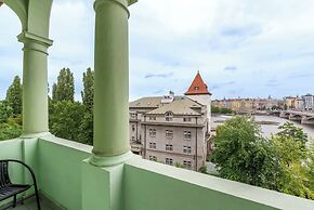 Janáčkovo nábřeží - Riverside Residence