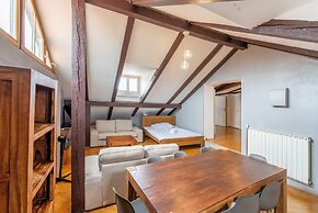 Janáčkovo nábřeží - Riverside Residence