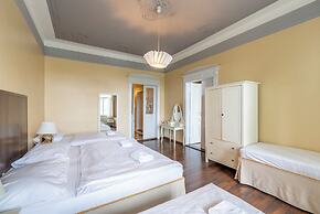 Janáčkovo nábřeží - Riverside Residence