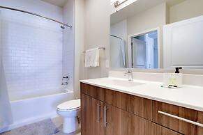 Spacious Apartment in Alexandria