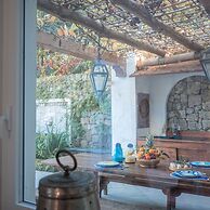 Villa Serao Cottage Camilla by Myvillacollection