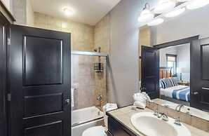 3 Bedroom Ski In, Ski Out Townhome at Snowflake Lift