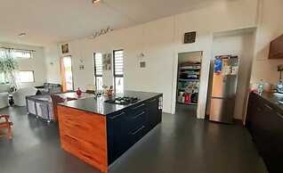 Remarkable 3-bed House in Pointe aux Piments