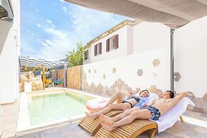 Agua Dorada Boutique