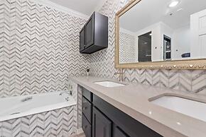 Luxury 3 Bedroom Condo in the Heart of Beaver Creek Village