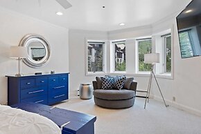 Luxury 3 Bedroom Condo in the Heart of Beaver Creek Village