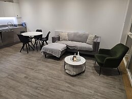 Luxurious 2-bed Haven in the Heart of Barking