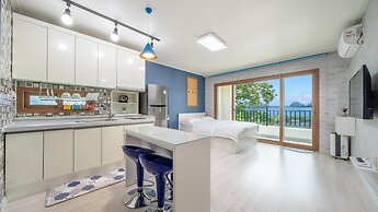 Namhae Familyae Pension