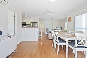 Villa Grande by Burleigh Letting Co