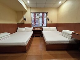 HK Peaceful Guesthouse