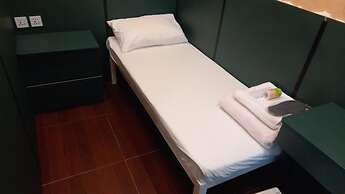 HK Peaceful Guesthouse