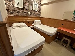 HK Peaceful Guesthouse