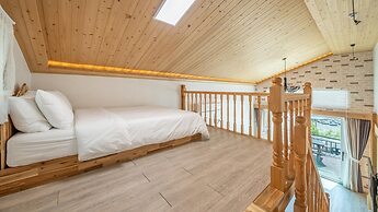 Yeosu Arum Oceanview Whole House Pension