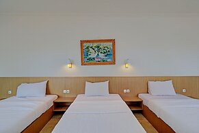 OYO 92607 Simalem Guest House