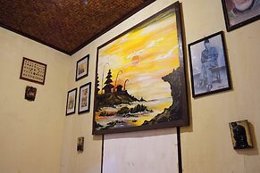SPOT ON 92698 Holy HomestayNearWisata Kopi Desa Tamansari
