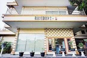 Super OYO Resident- K Syariah