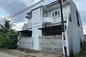 OYO 93053 Ziza Kost82 Syariah