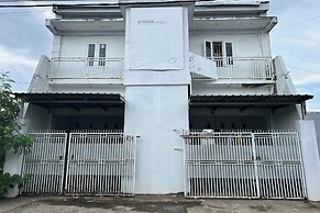 OYO 93053 Ziza Kost82 Syariah