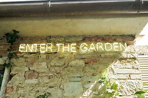 SUGAR ROOMS Residenza d' Epoca