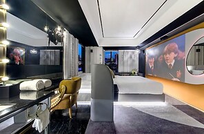 MOVIETEL